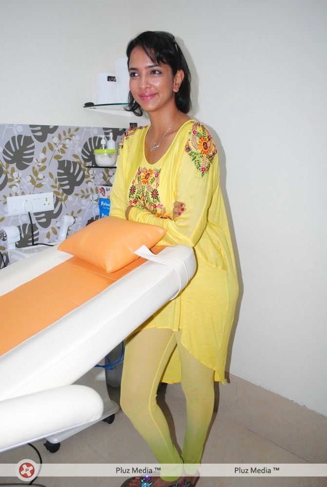 Lakshmi Prasanna Manchu at Livlife Hospitals - Pictures | Picture 120531